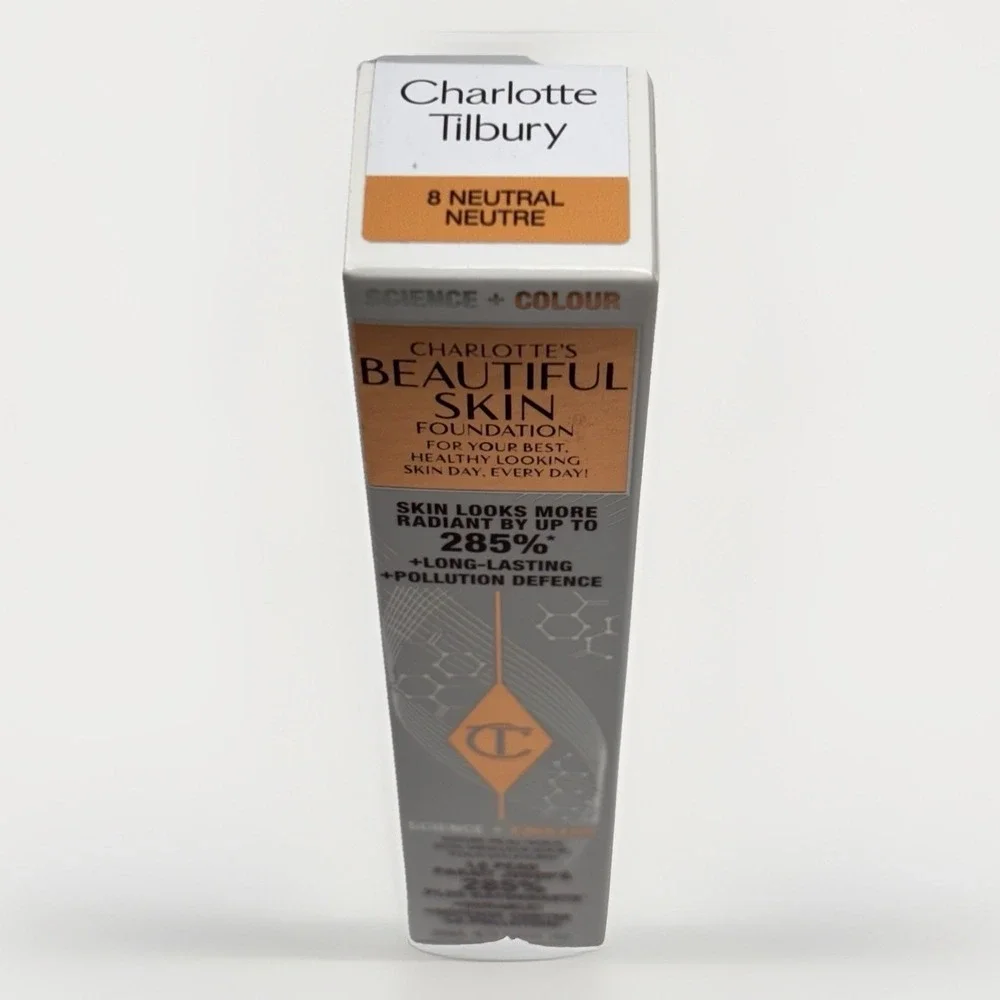 Charlotte‎ Tilbury Beautiful Skin Foundation 8 Neutral 30ml Medium Coverage Glow
